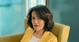 נירה גבאי - מטפלת בפסיכותרפיה ומדריכת הורים, בעלת תואר M.A ממכון אדלר